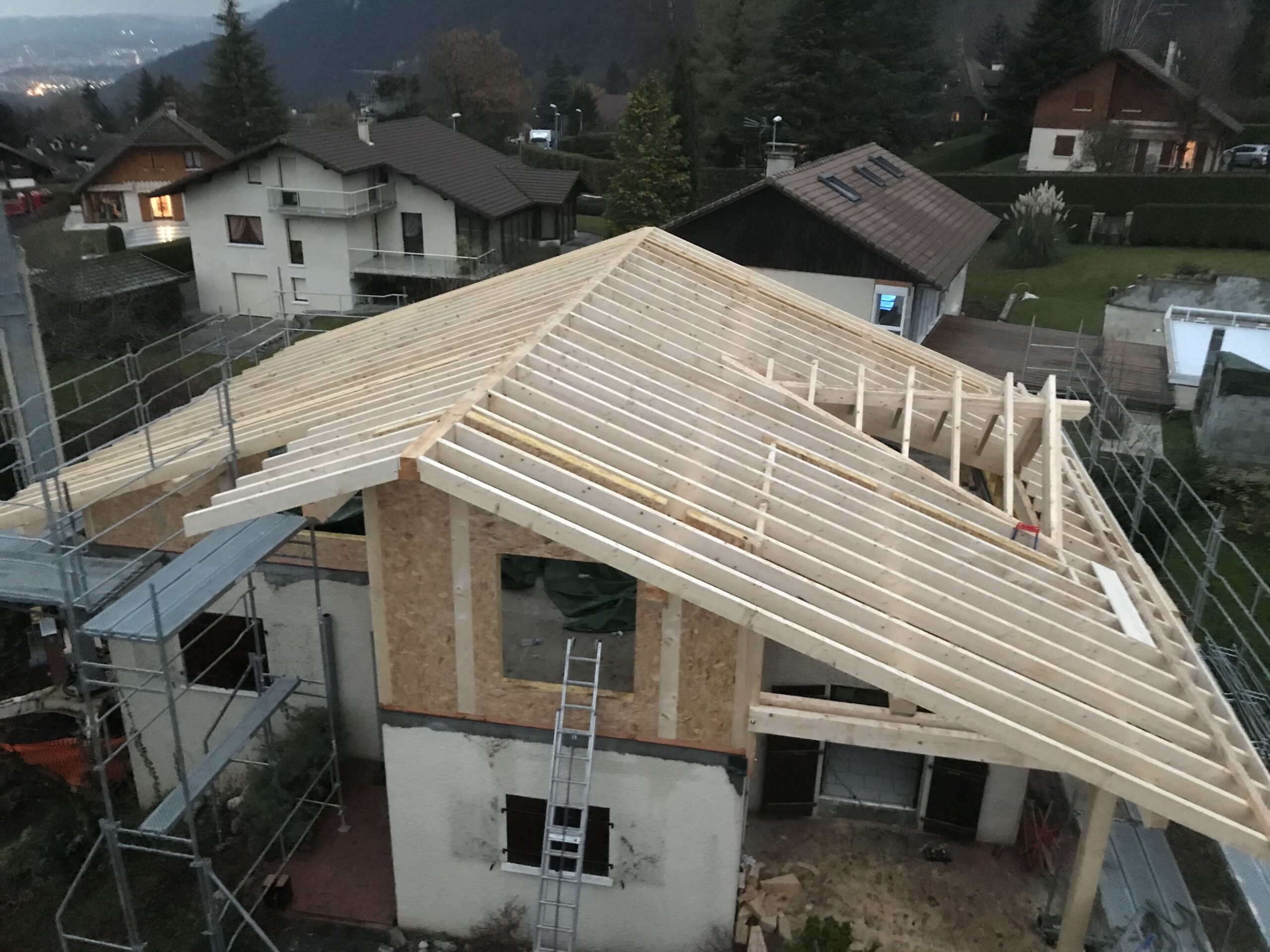 MCZ BOIS - Charpente, zinguerie, ossature bois