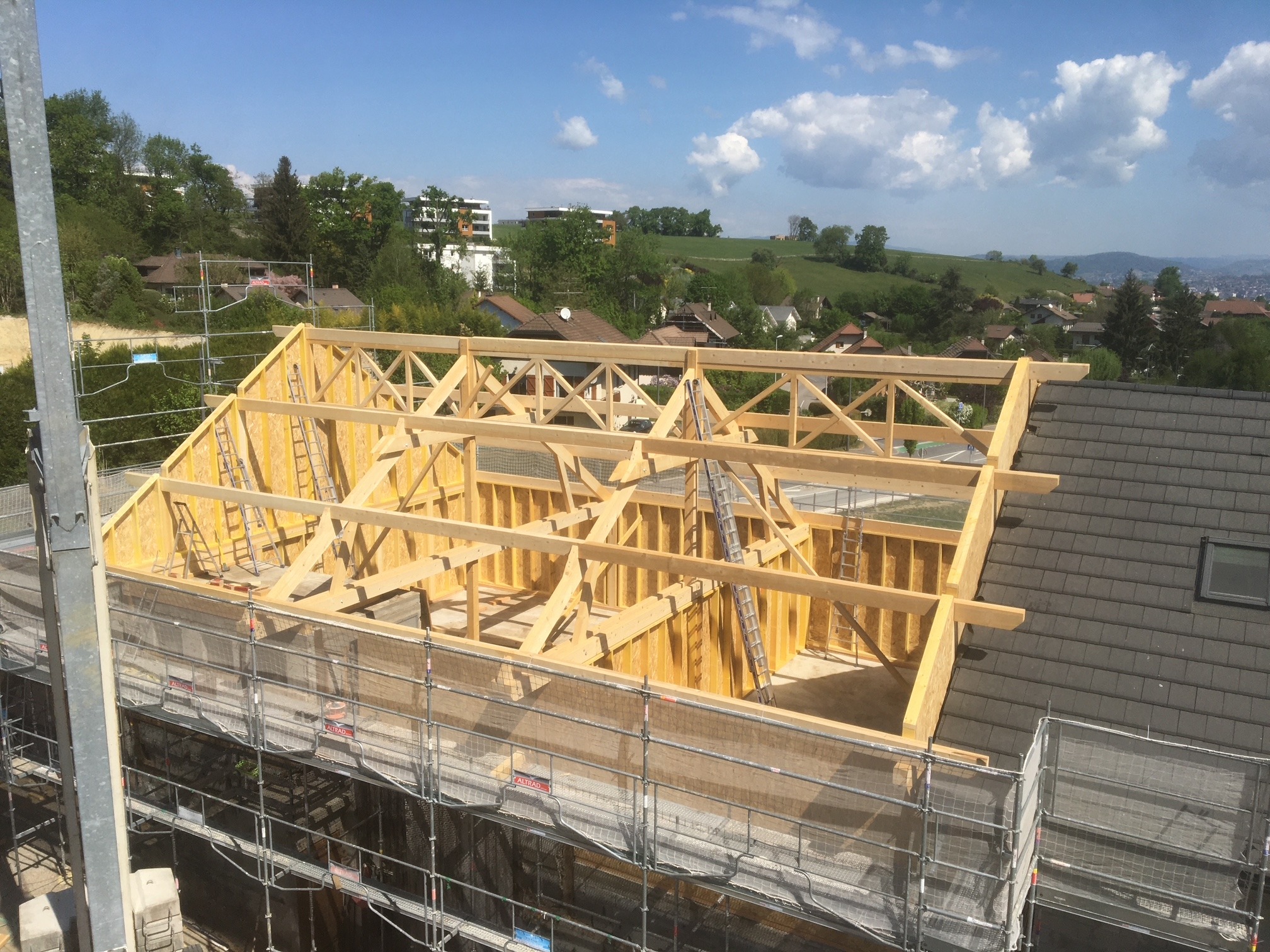 MCZ BOIS - Charpente, zinguerie, ossature bois à Annecy