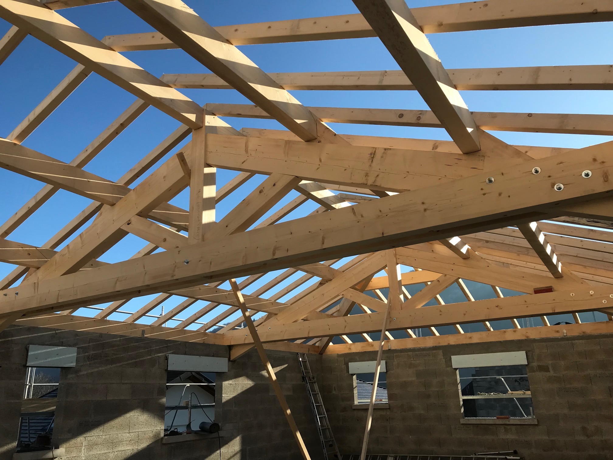 MCZ BOIS - Charpente, zinguerie, ossature bois à Annecy